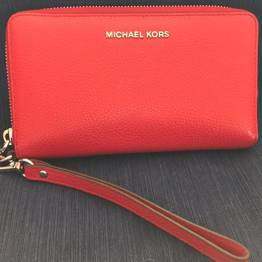 Michael Kors Wristlet - Excellent Condition